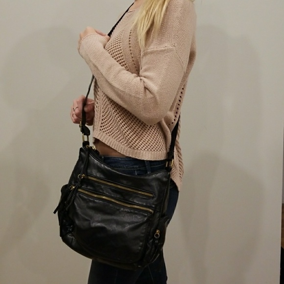 Bueno Handbags - 🌺SALE! Bueno Faux Leather Shoulder Bag